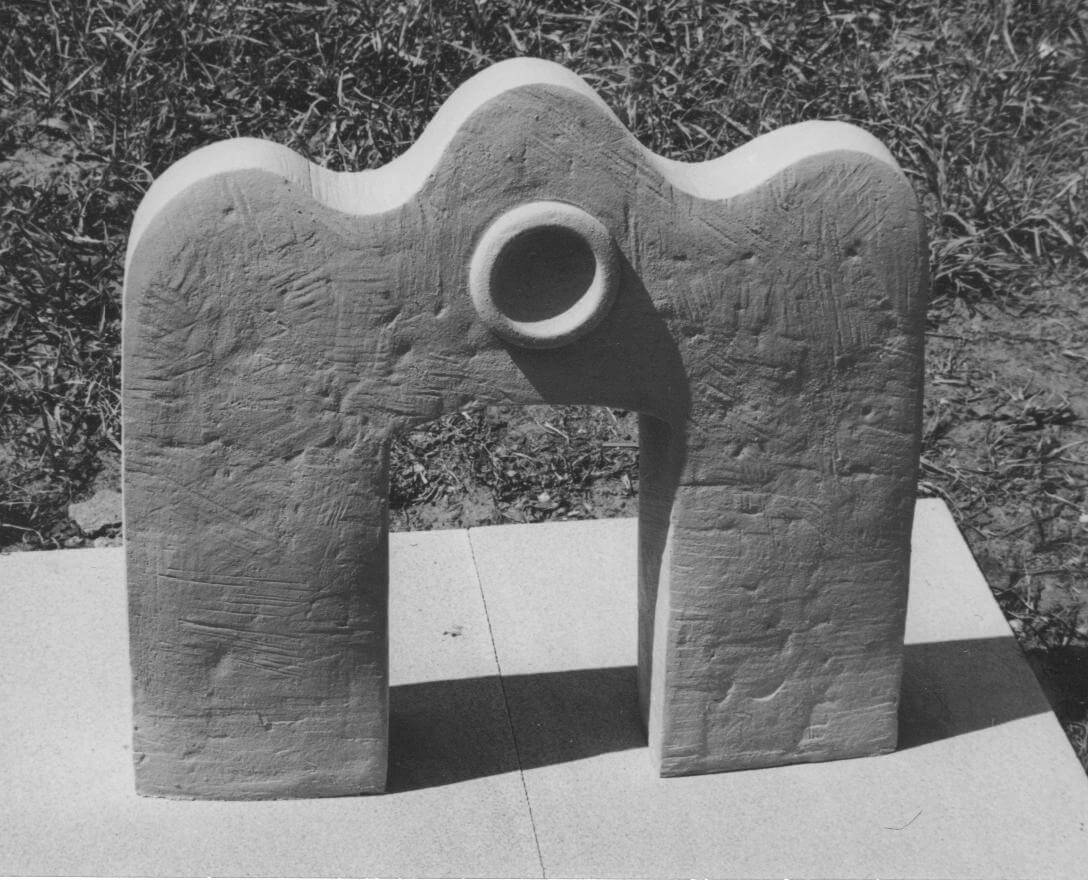 פסל קרמיקה שער המזרח 1974