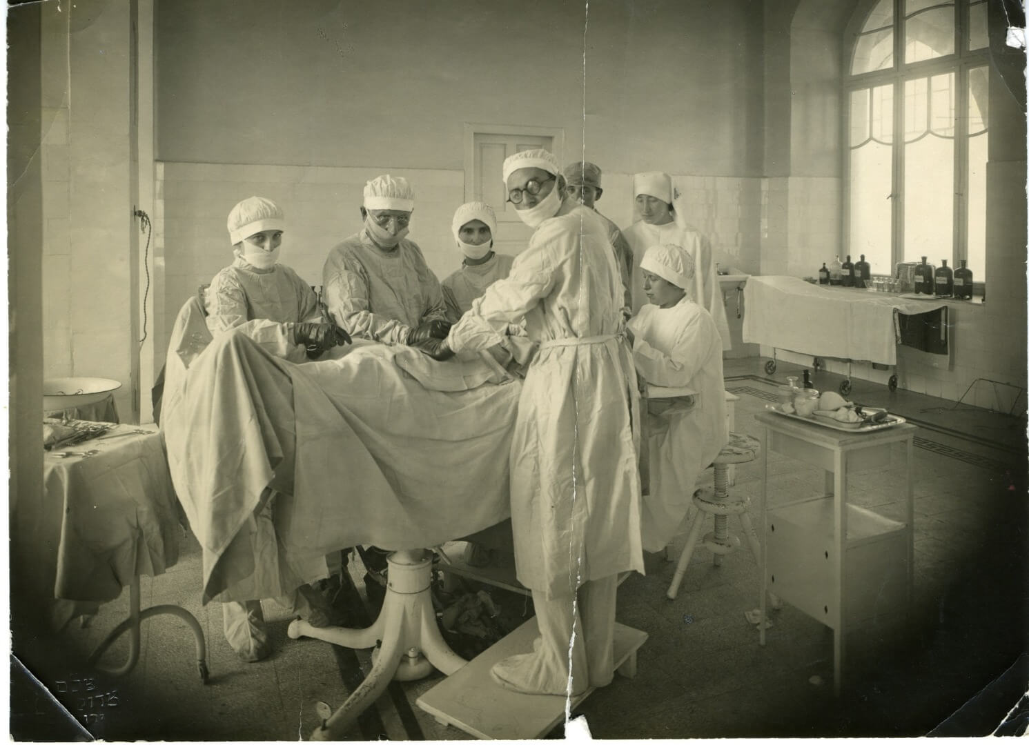 ‎⁨חדר ניתוח בבית החולים ביקור חולים